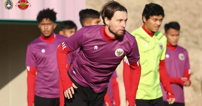 Sao nhập tịch U23 Indo: “Tôi chẳng biết đến U23 Việt Nam có những cầu thủ như thế nào”