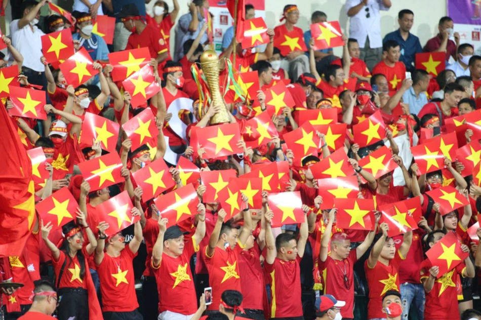 Người Thái choáng trước sự cuồng nhiệt của CĐV Việt Nam