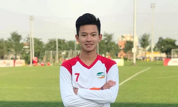 Hoàng Đức “ngóng” đàn em ở U23 Việt Nam mau về thi đấu cho Viettel