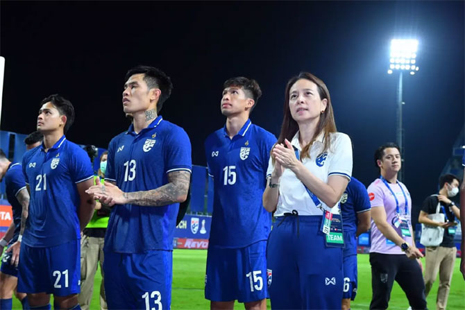 Thắng đội xếp thứ 7 từ dưới lên trên BXH FIFA, Thái Lan vẫn được Madam Pang thưởng lớn 2