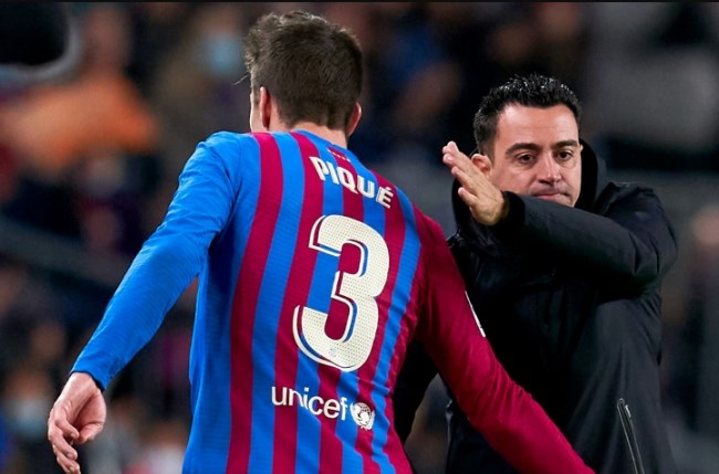 Pique thách thức Barca mua trung vệ mới