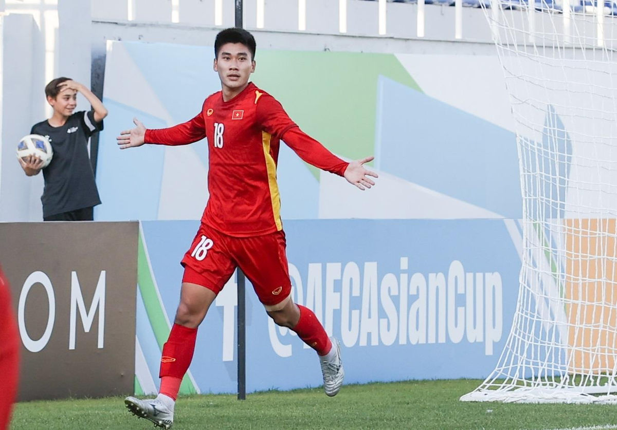 5 cái tên U23 Việt Nam có thể lọt vào “mắt xanh” của HLV Park Hang-seo 4