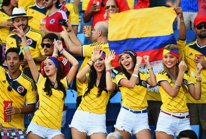 CĐV nữ bị hạn chế ăn mặc gợi cảm khi tham gia cổ vũ World Cup 2022 3