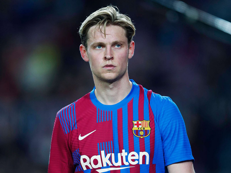 "Giở trò" với De Jong, Barca mất uy tín trầm trọng