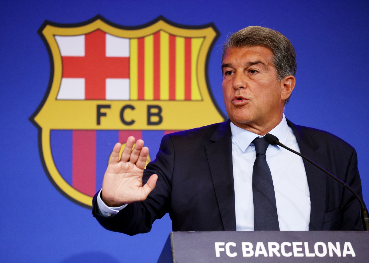 Chủ tịch Barcelona: “Chúng tôi chưa muốn kết thúc kỳ chuyển nhượng” 