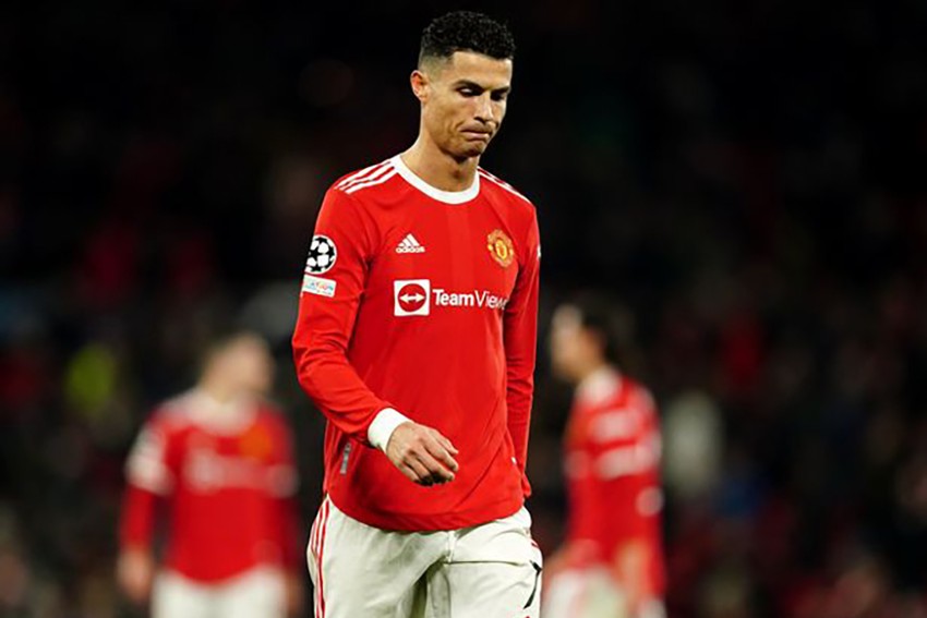 Ronaldo yêu cầu Man United hủy hợp đồng để được ra đi tự do 