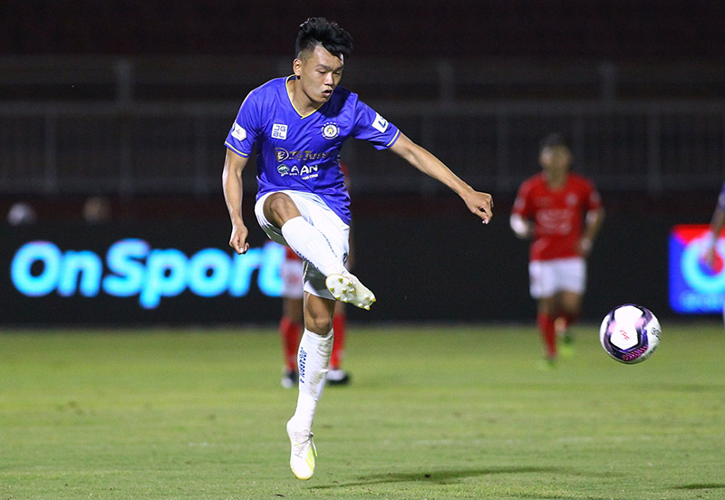 Hà Nội FC đưa ra đề nghị khủng cho Thành Chung