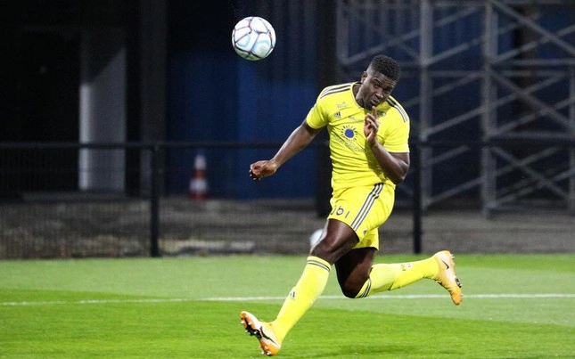 Cầu thủ gốc Việt lọt vào top 10 cầu thủ đáng xem tại Ligue 2