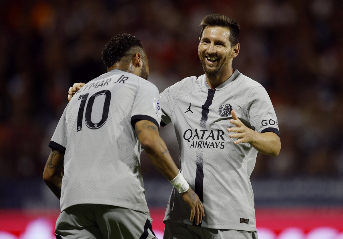 Những hình ảnh trong ngày PSG đại thắng trận ra quân, Messi và Neymar thay nhau tỏa sáng