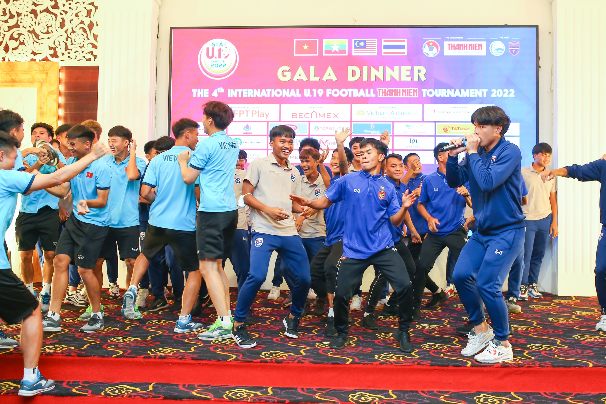 U19 Việt Nam “xõa hết nấc” cùng đối thủ trước thềm đại chiến U19 Quốc tế  2