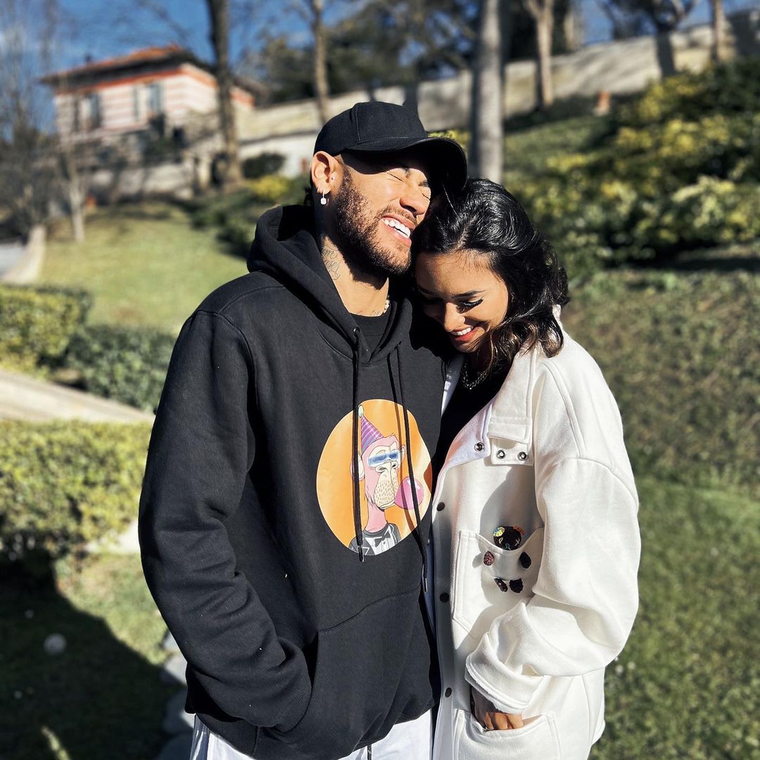 Neymar và bạn gái siêu mẫu chính thức “đường ai nấy đi” 1