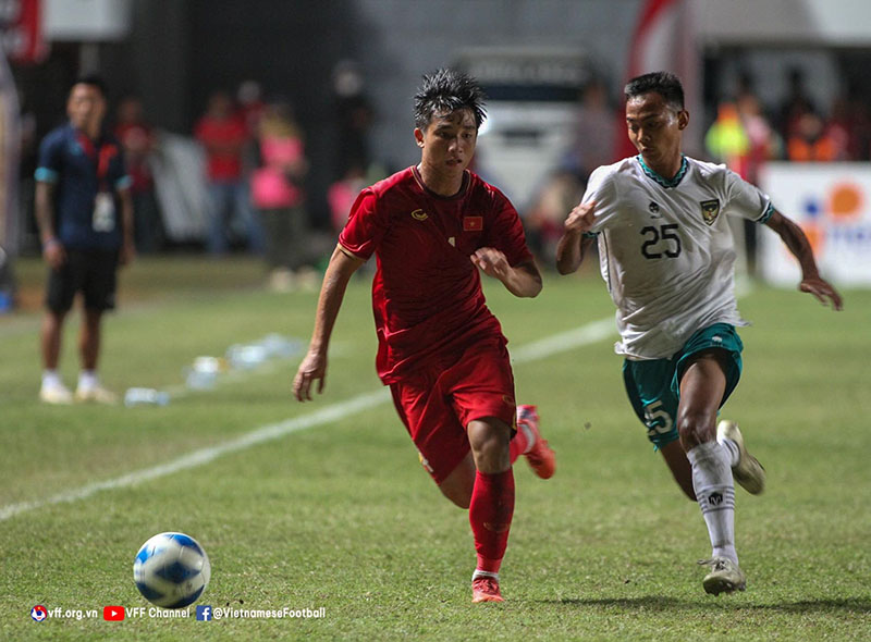 HLV U16 Việt Nam: "Phải là thánh thần mới thắng được Indonesia"