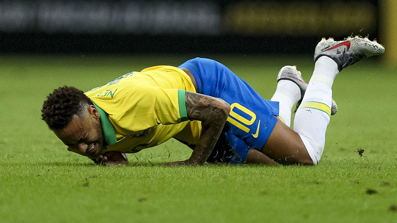 Neymar có nguy cơ lỡ hẹn World Cup 2022 bởi lý do vô cùng "nhảm nhí"
