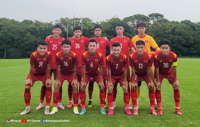 HLV Đinh Thế Nam: "Thua đậm Nhật Bản giúp U20 Việt Nam trở lại mặt đất"