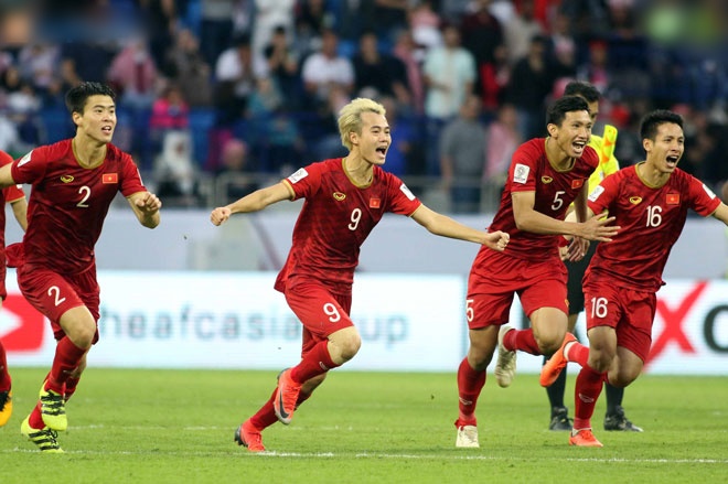 NÓNG: ĐT Việt Nam nhận tin cực vui sau quyết định của AFF Cup