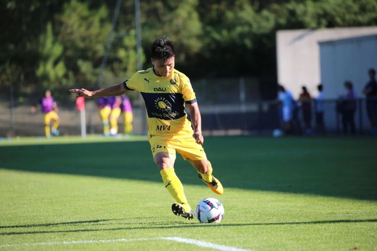 Nhà báo Nhật Bản: "Quang Hải nên rời Pau FC trong 3 tháng nữa" 1