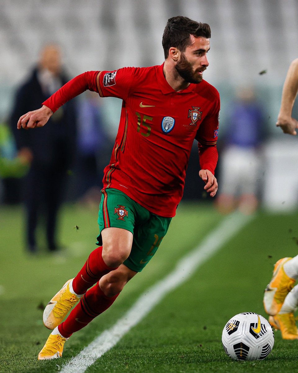 Ngôi sao Bồ Đào Nha giã từ sự nghiệp ở Đội tuyển quốc gia