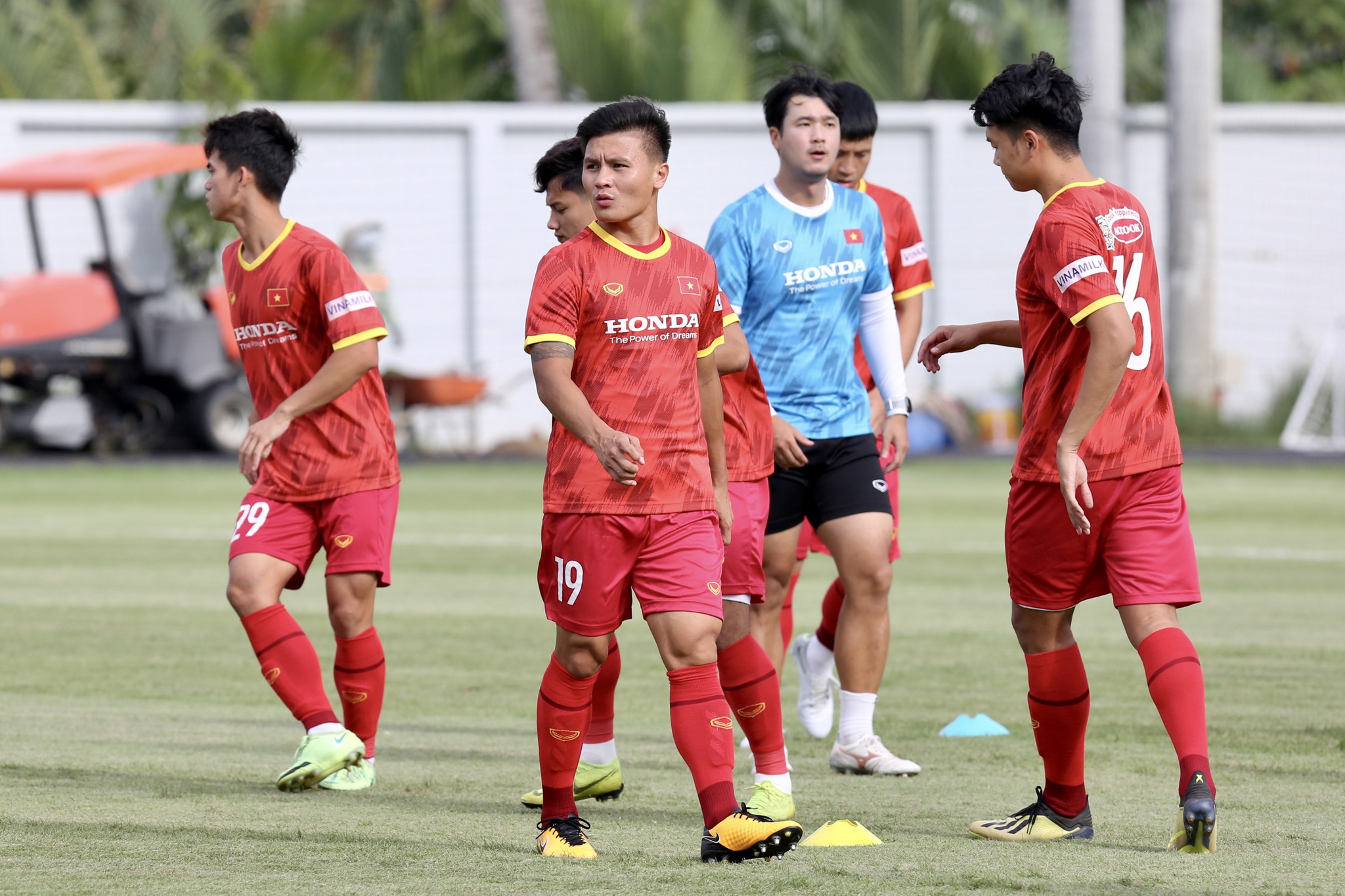 Quang Hải nhận “lời tiên tri”, đón tín hiệu vui tại Pau FC 1