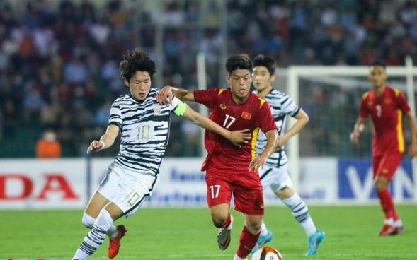 Tiền đạo U23 Hàn Quốc thừa nhận mất ngủ sau trận hòa U23 Việt Nam