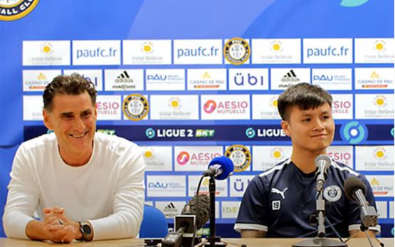 HLV Pau FC: "Quang Hải sẽ là nhân tố không thể thiếu của đội bóng"