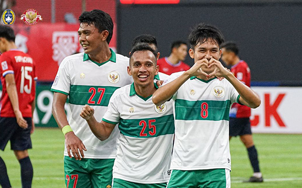 Quang Hải và Chanathip vắng mặt, Indonesia mơ lần đầu vô địch AFF Cup.