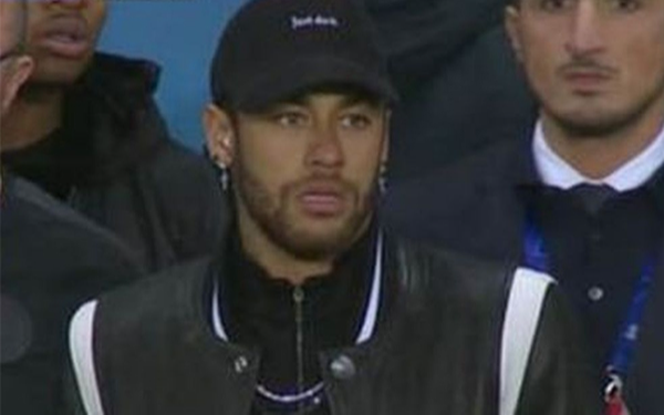 PSG ra phán quyết khiến Neymar 