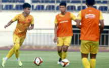 Lê Văn Đô ghi bàn đẹp mắt, U22 Việt Nam vẫn thất bại trước CLB TP.HCM